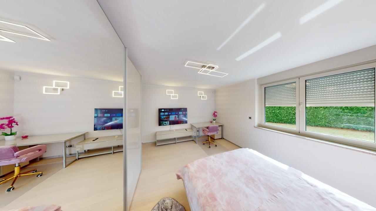 Design Apartment Emerald Viskovo Exterior photo