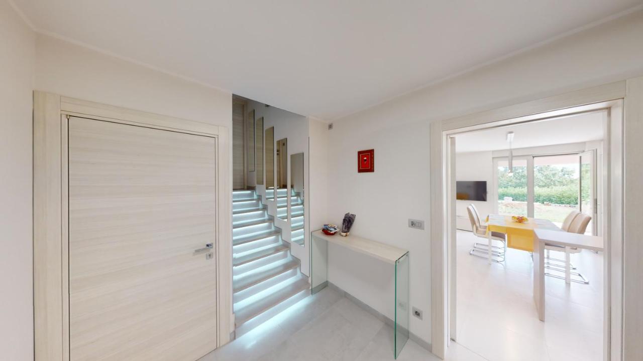Design Apartment Emerald Viskovo Exterior photo