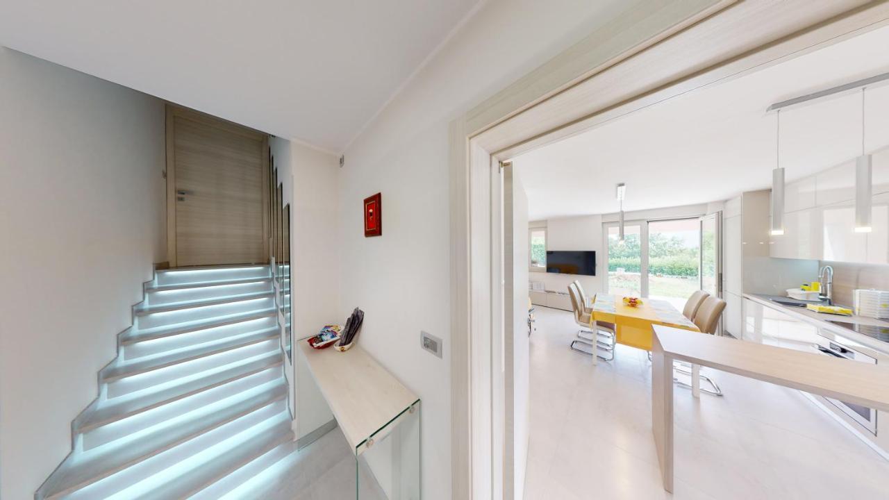 Design Apartment Emerald Viskovo Exterior photo